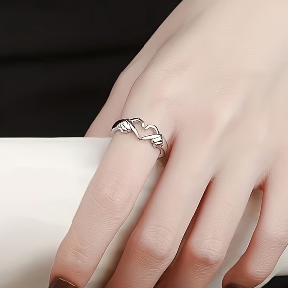 Elegant Gold LOVE Adjustable Rings. Heart Adjustable Ring. - Picture 4 of 5